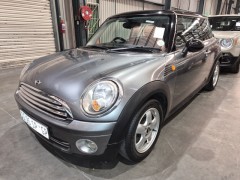 BUY MINI COOPER A/T 2010, Burchmore Auction