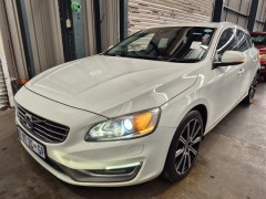 BUY VOLVO V60 D4 EXCEL GEARTRONIC 2014, Burchmore Auction